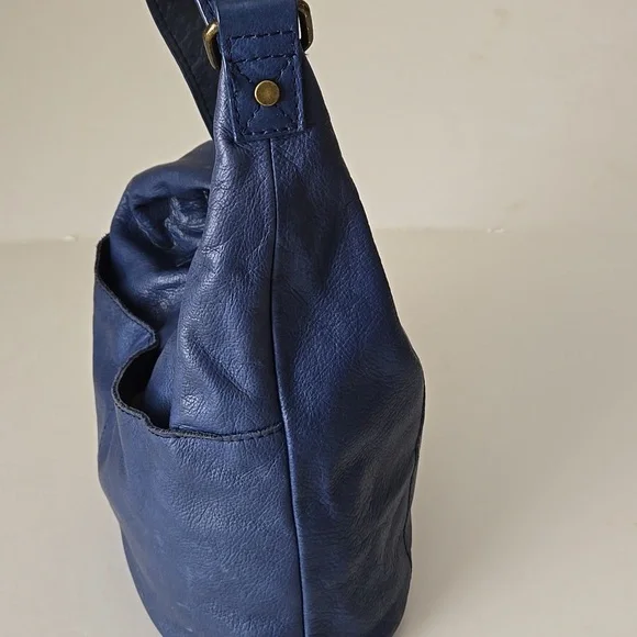 American Leather Co Carrie Hobo Bag Blue Navy - Picture 4 of 16